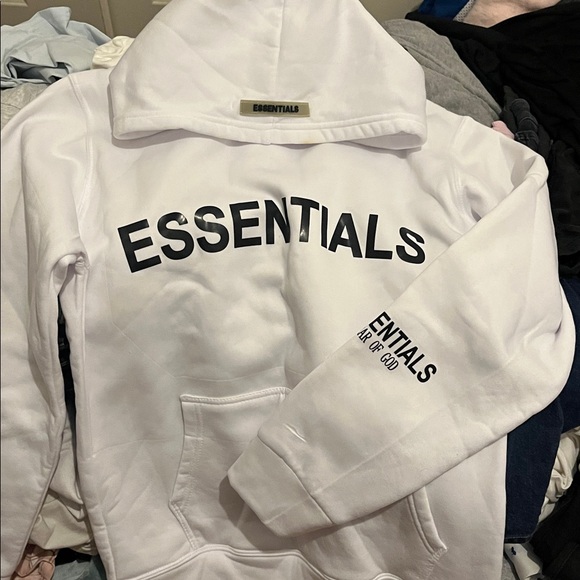 White hoodie - Picture 2 of 4